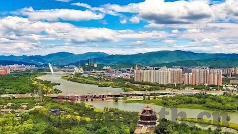 久久精品国产亚洲av麻豆一-探寻本土影视文化的多元风貌，久久精品国产亚洲av麻豆一的背后故事